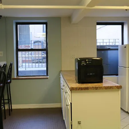 Chelsea International Hostel-2