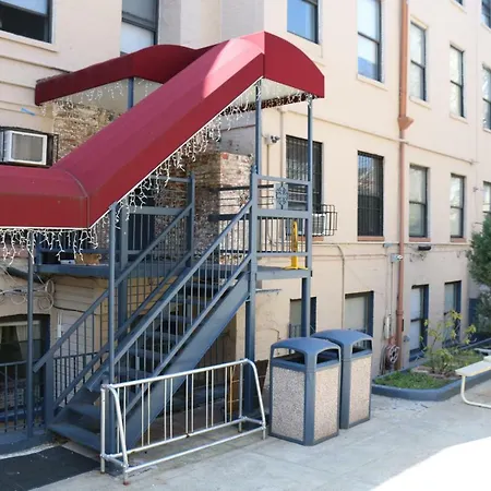 Chelsea International Hostel-3